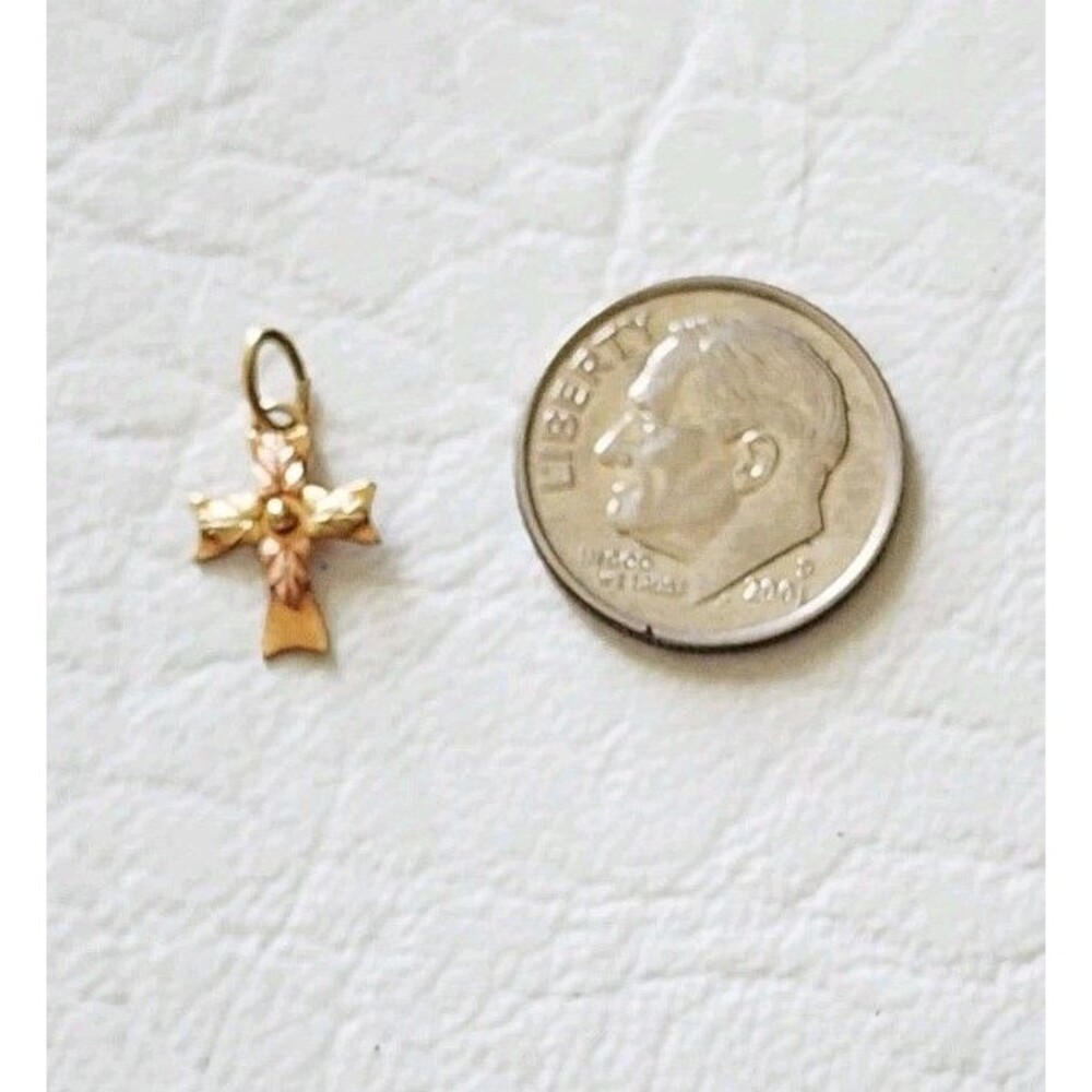 10k Black Hills Gold Cross Flower Design Pendant Charm - Picture 4 of 6